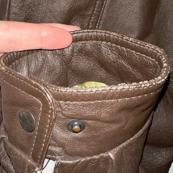 Vintage Leather Life Member North American Hunting Club Bomber Jacket Size Large - Picture 15 of 15